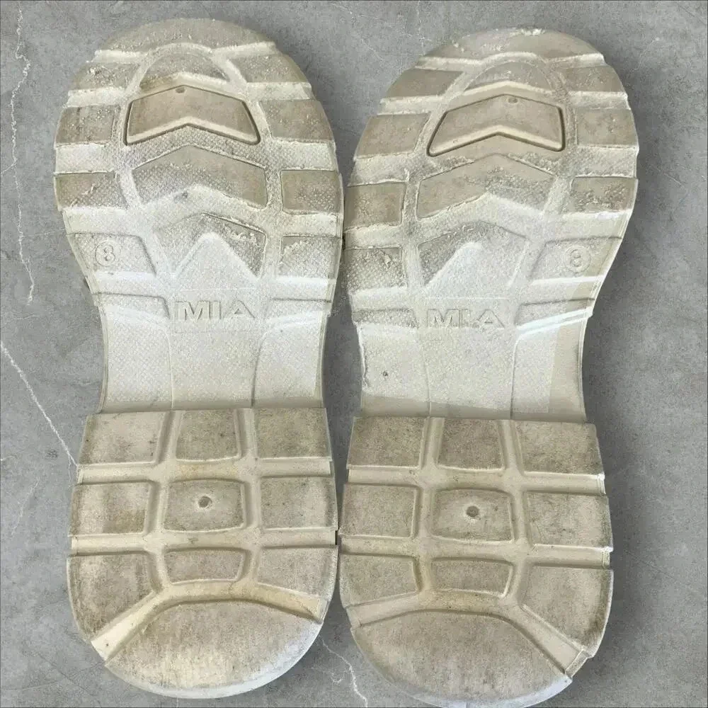 MIA Ace Canvas Lace Up High Top Sneakers Ankle Shoes Women Size 8M Sand Lug Sole - Picture 10 of 15